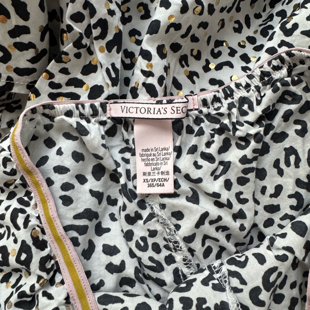 Victoria's Secret Leopard Print Pajama set - Picture 2 of 5